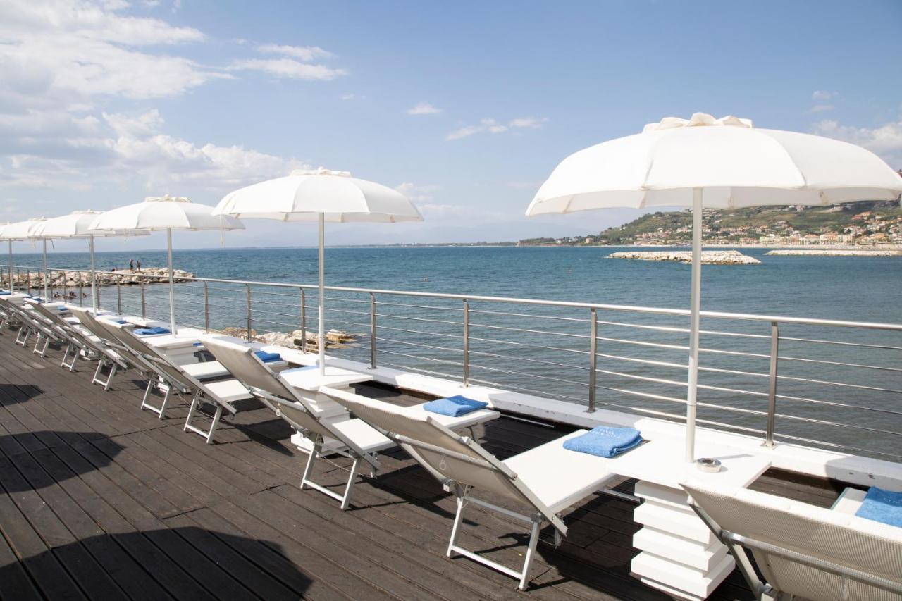 Furano Bahari Hotel Agropoli Kültér fotó